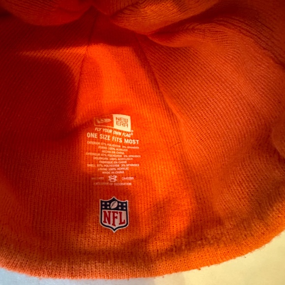 NFL Denver Broncos Fleece Beanie - Picture 3 of 3